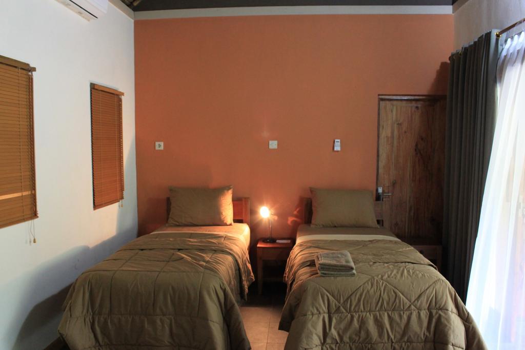 Albany Home Stay Kuta  Bilik gambar